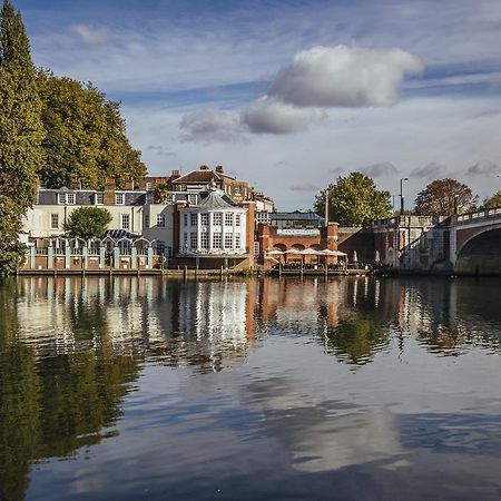 Готель The Mitre, Hampton Court Кінгстон-на-Темзі Екстер'єр фото The River Wey at Farnham