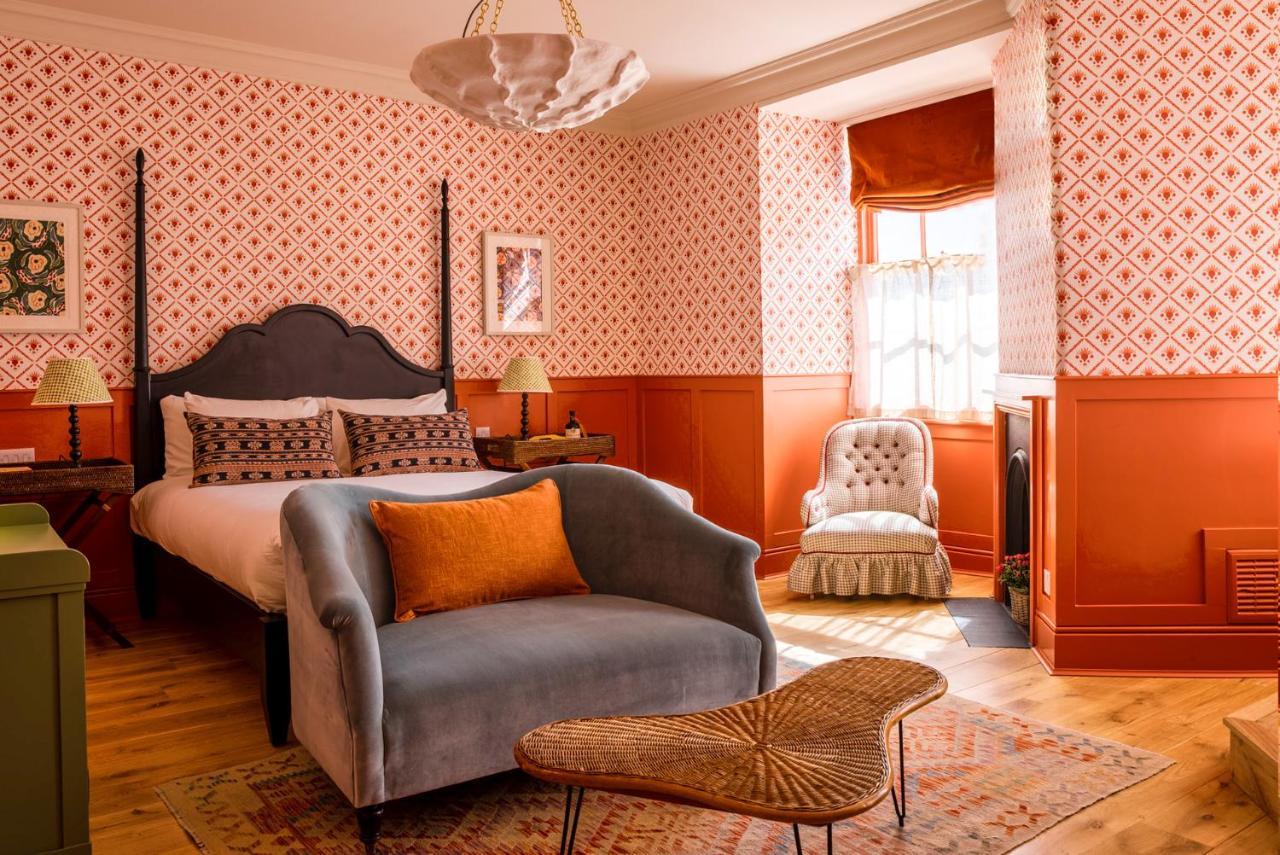 Готель The Mitre, Hampton Court Кінгстон-на-Темзі Екстер'єр фото A bedroom at The Mitre