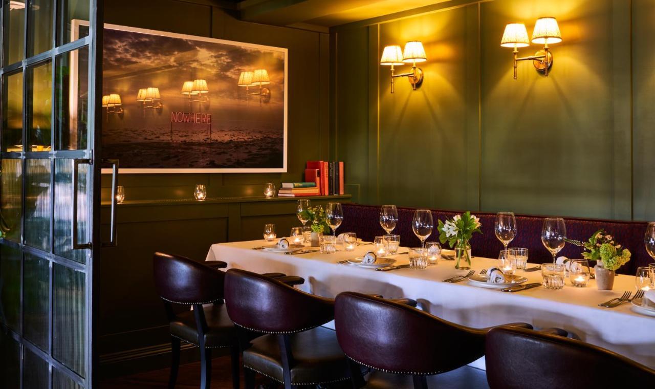 Готель The Mitre, Hampton Court Кінгстон-на-Темзі Екстер'єр фото The private dining room at the restaurant