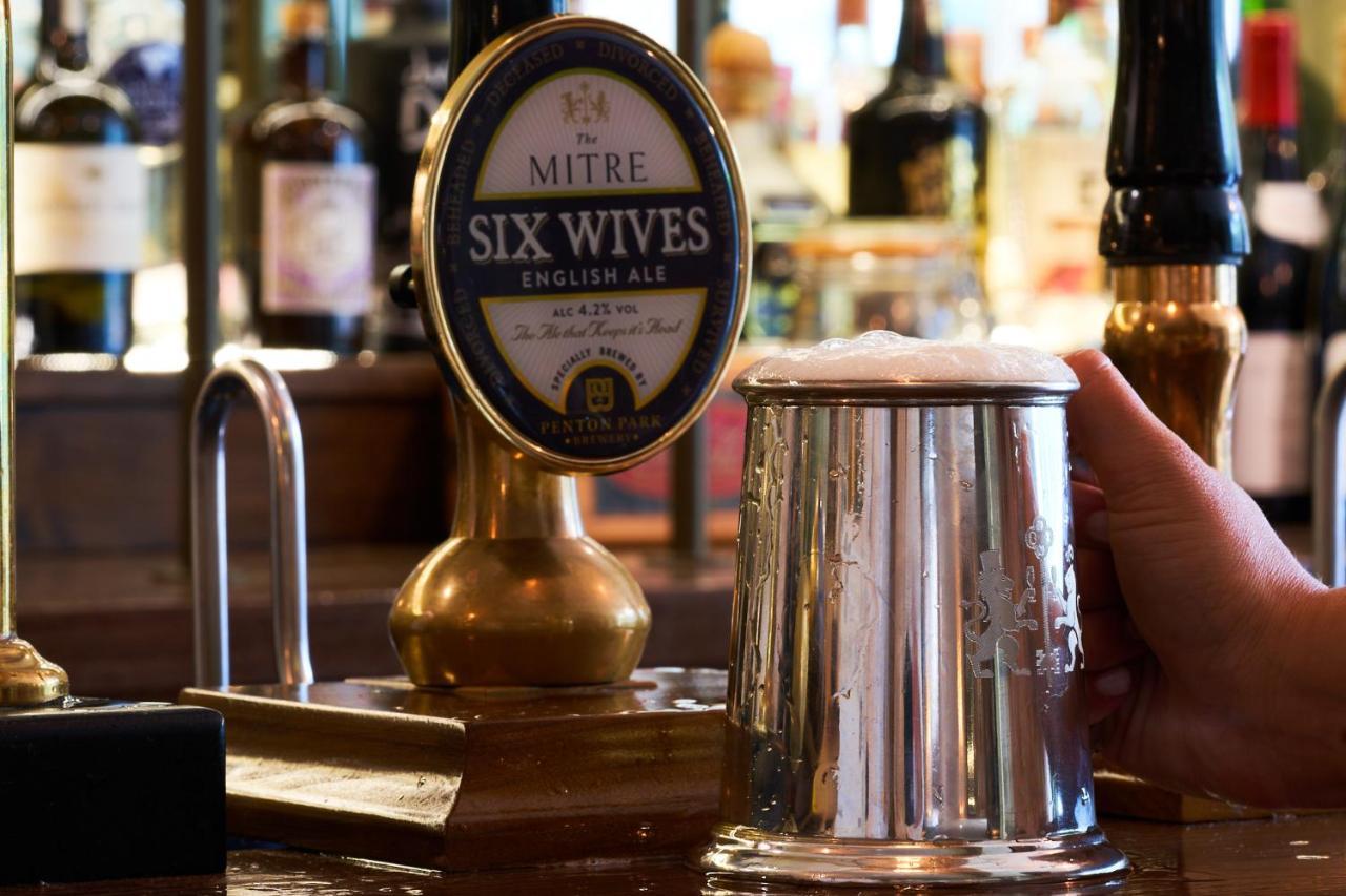 Готель The Mitre, Hampton Court Кінгстон-на-Темзі Екстер'єр фото Mitre Six Wives