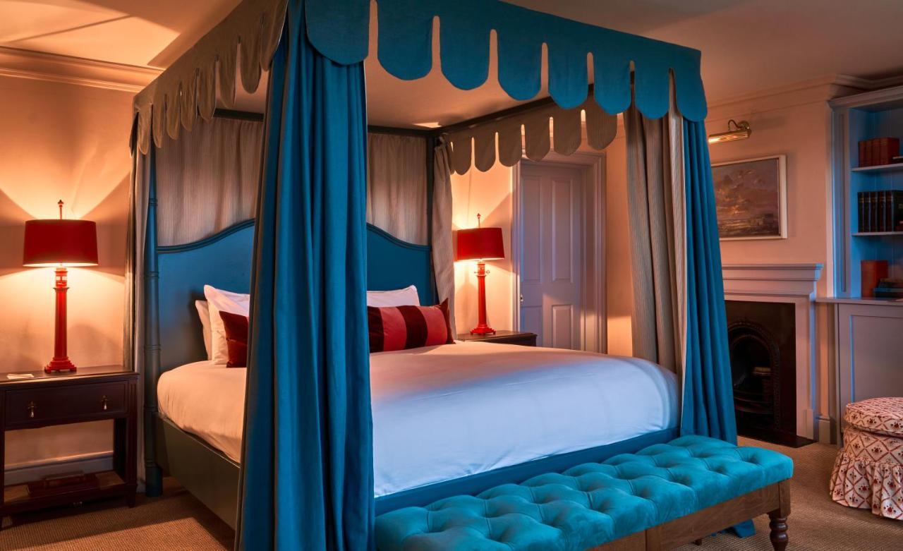 Готель The Mitre, Hampton Court Кінгстон-на-Темзі Екстер'єр фото